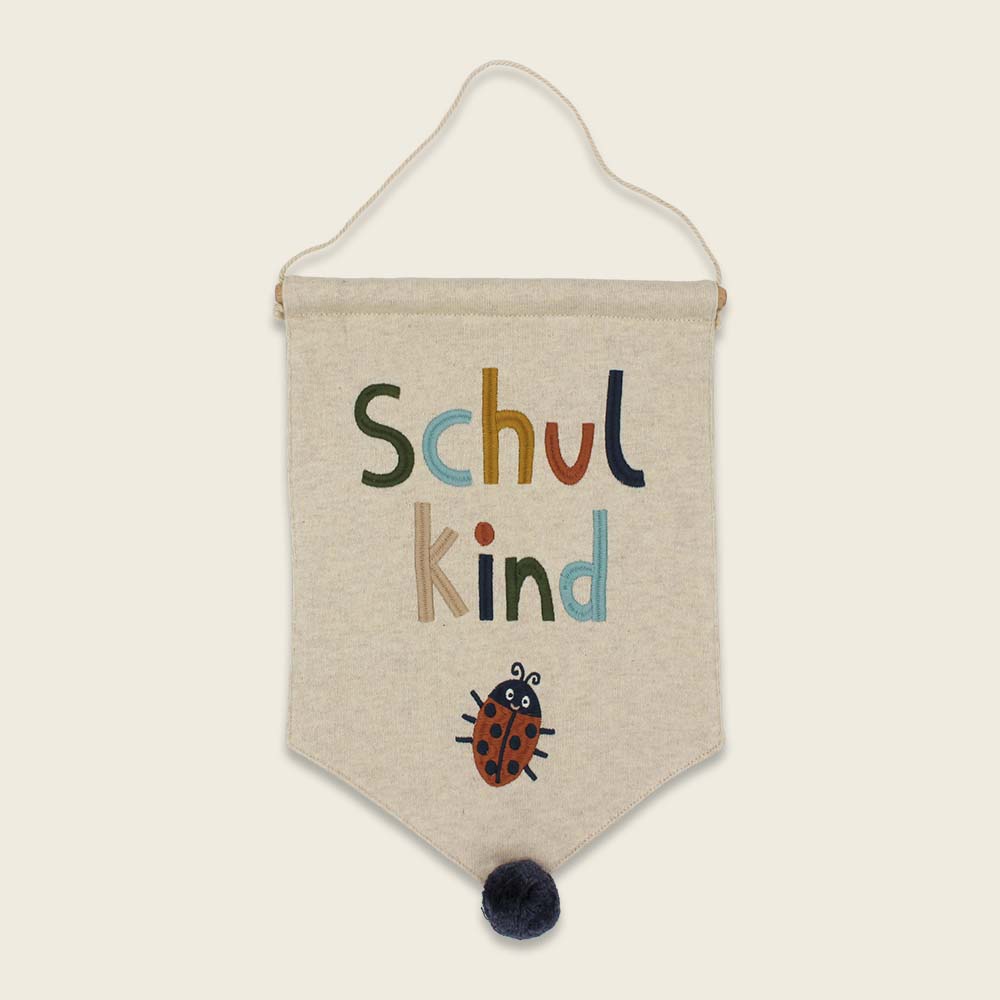 7244_WallHanging_Schulkind_Marienkaefer_1000x1000