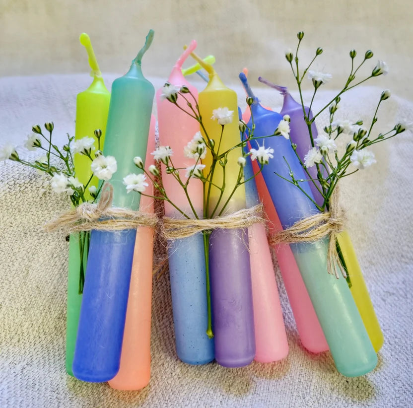 Glowybox GLOWYBOX Geburtstagskerzen für Kerzenring neon dip Dye Kerzen regenbogen pastell