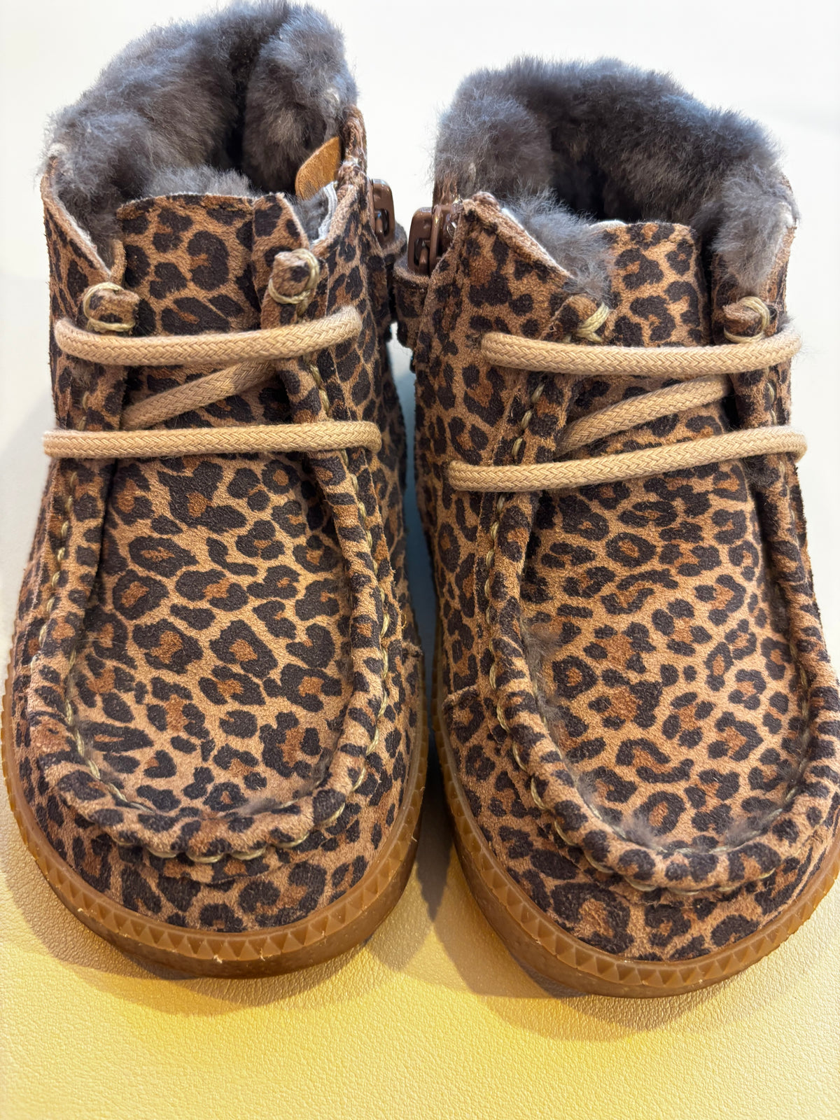 Develab Barfußschuhe Magne mit Lammfell