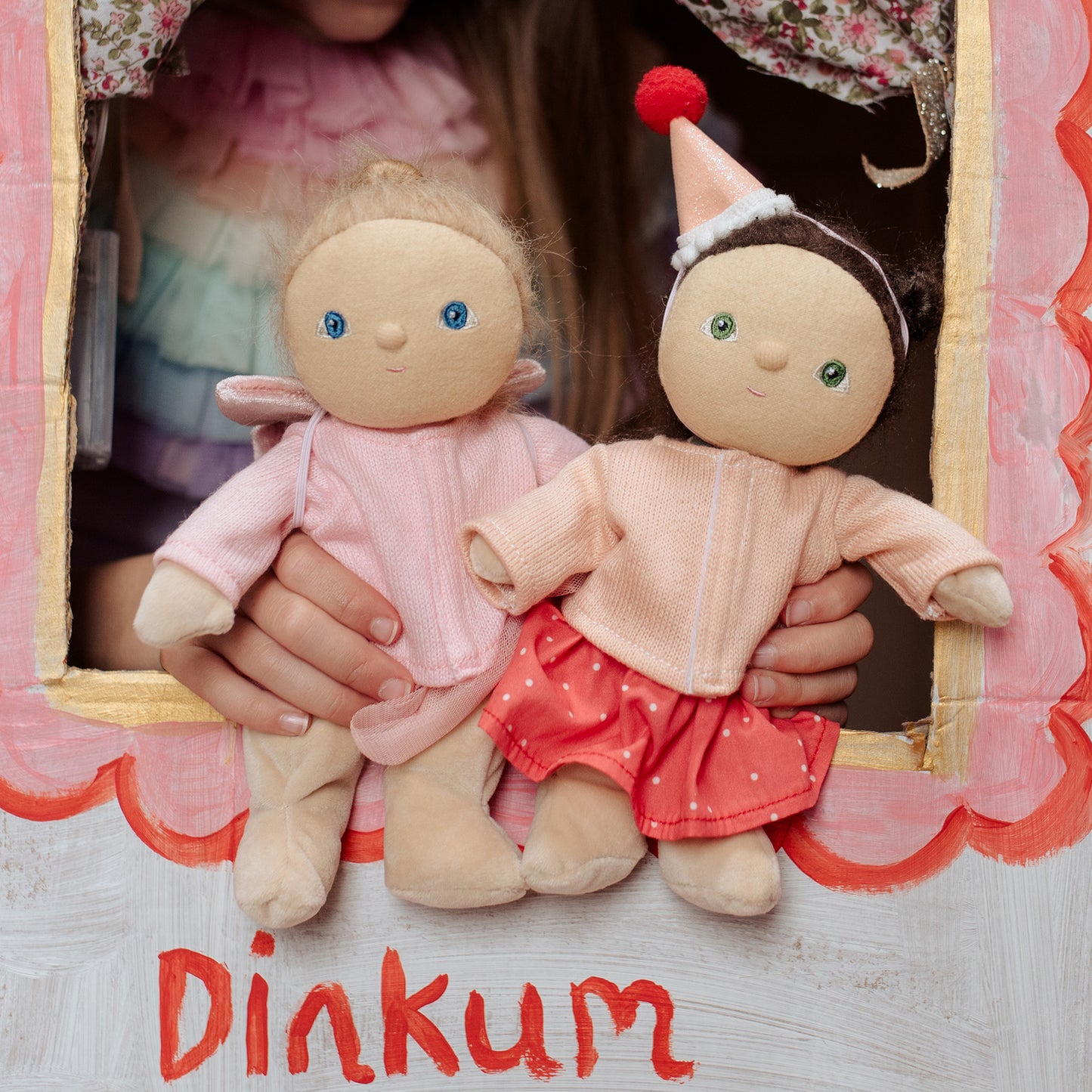 Dress_Me_Dinky_Sophie_Sundae_Lifestyle_2