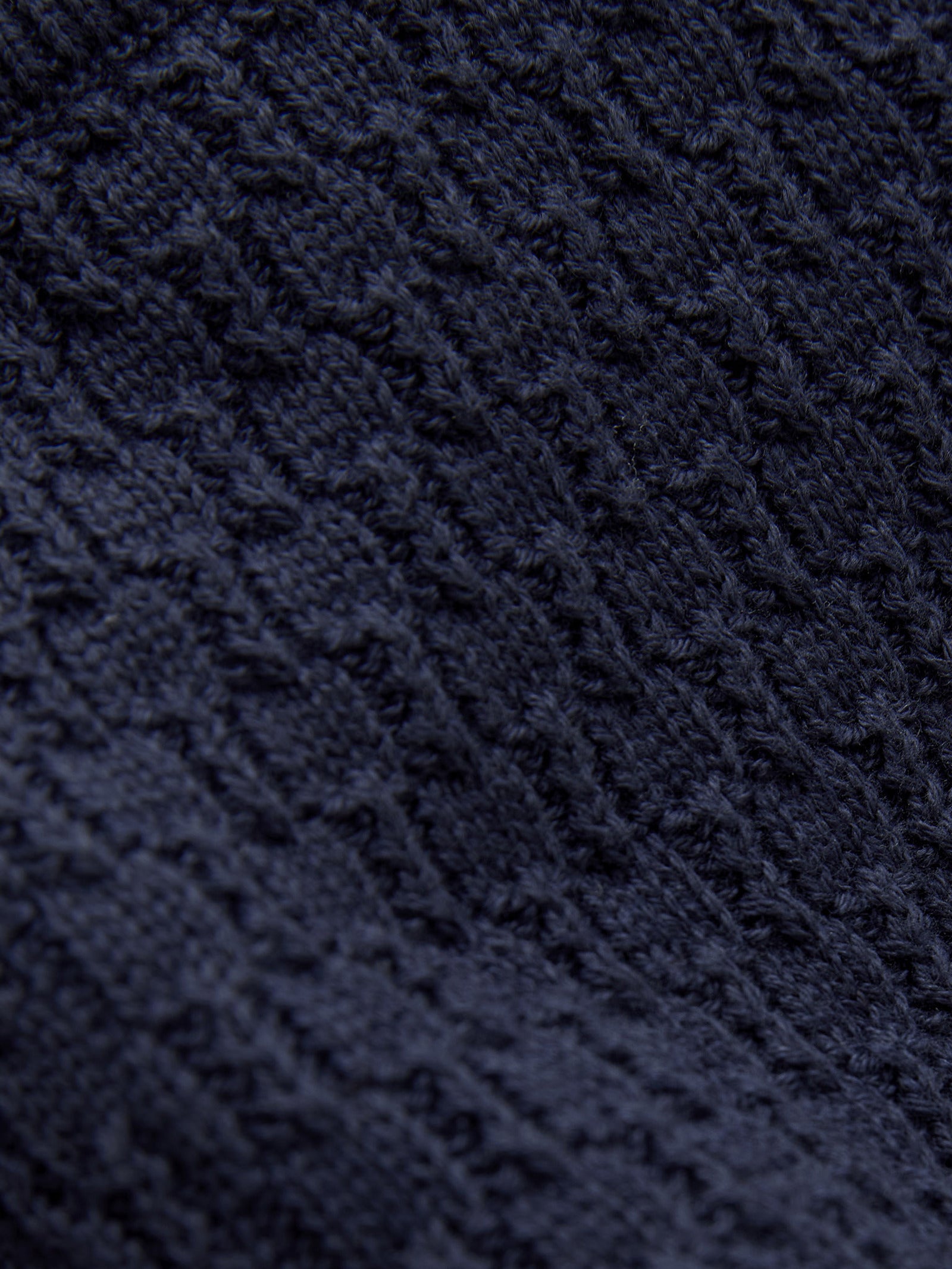 423076_7555_F