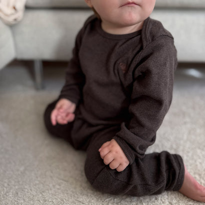VAC414-CARLET-SUIT-DARK-BROWN