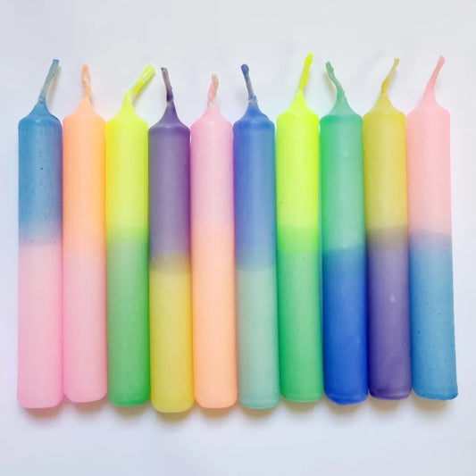 Glowybox GLOWYBOX Geburtstagskerzen für Kerzenring neon dip Dye Kerzen regenbogen pastell
