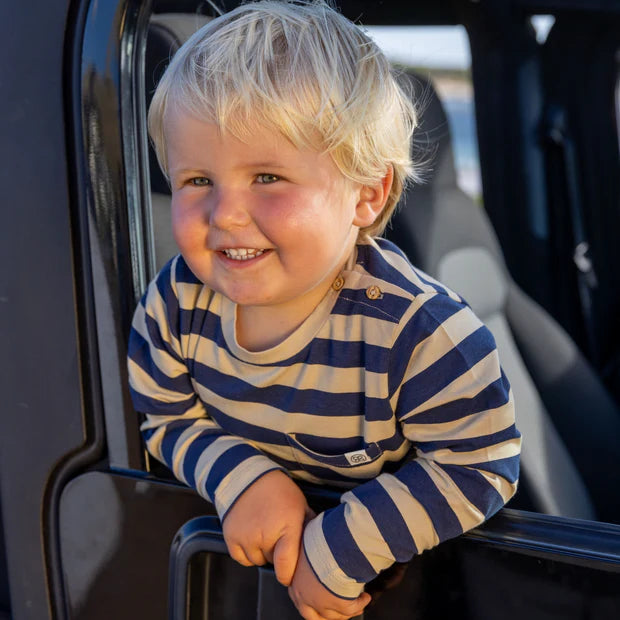 UV_Longsleeve_voor_kinderen_-_Navy_Sandy_Stripe