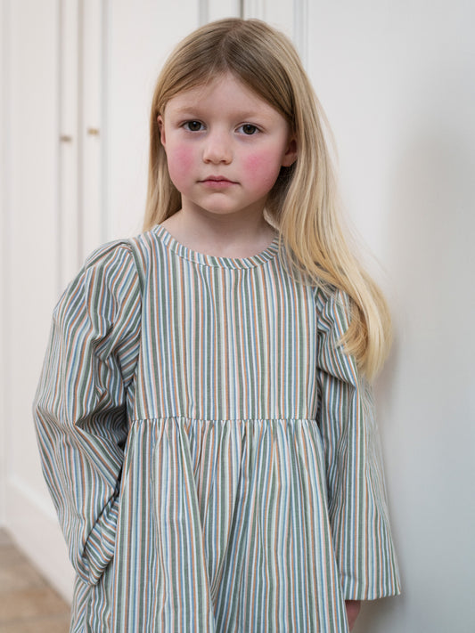Serendipity Kleid mit Puffärmeln