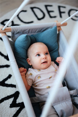12327_small_foot_Babyschaukel_Seaside_Bloggerbild_1