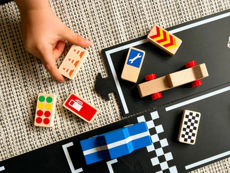 waytoplay-toys_roadblocks-race-2-lifestyle_460x