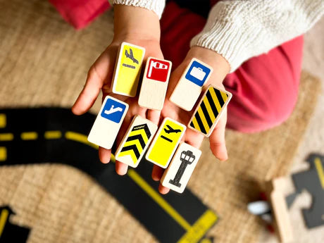 waytoplay-toys_roadblocks-fly-2-lifestyle_460x