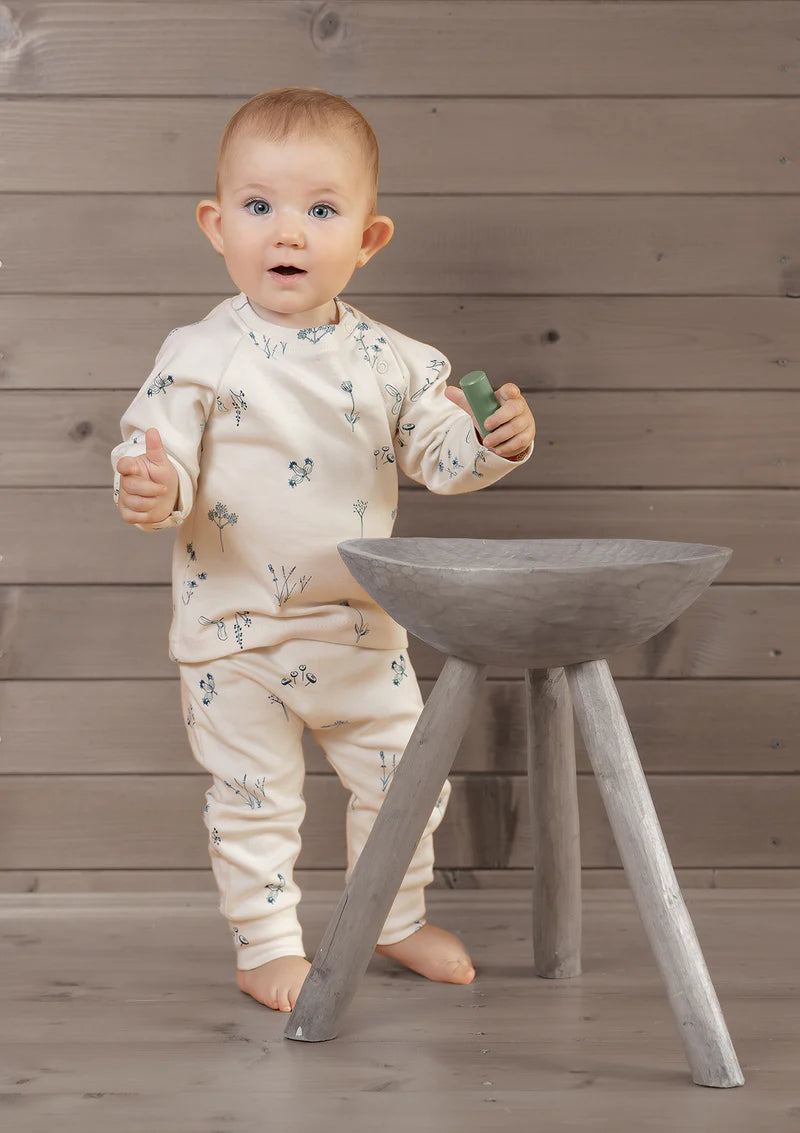 Organic-by-Feldman-baby-kids-wear-shirt-pant-plants