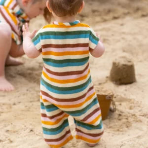 Little Green Radicals - Regenbogengestreifter Handtuch-Onesie