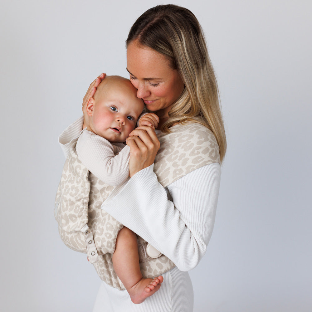 COCOO ME NOVA – Die ELASTISCHE Babytrage ab Geburt (Leo)